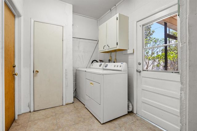 909 WOODLEY ROAD, Clearwater, FL 33764