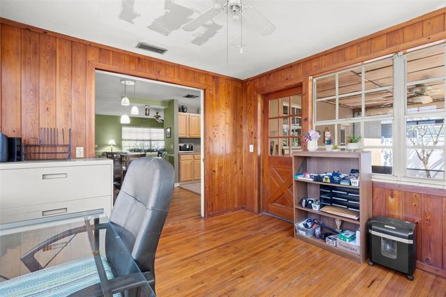 909 WOODLEY ROAD, Clearwater, FL 33764