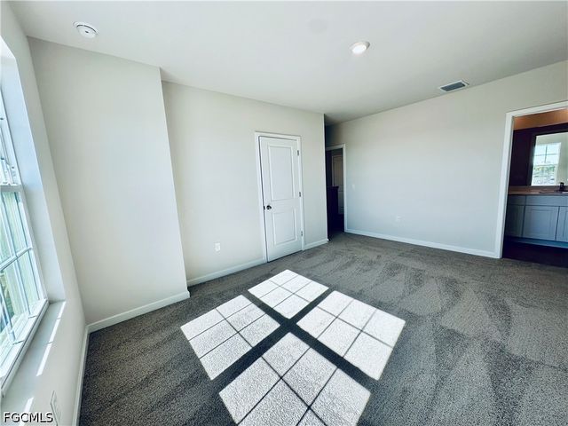 8465 Everly Preserve DR, Lehigh Acres, FL 33971