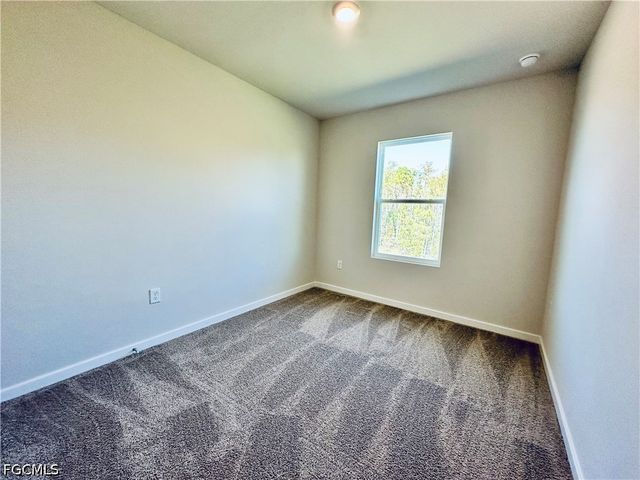 8465 Everly Preserve DR, Lehigh Acres, FL 33971