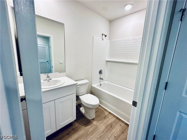 8465 Everly Preserve DR, Lehigh Acres, FL 33971