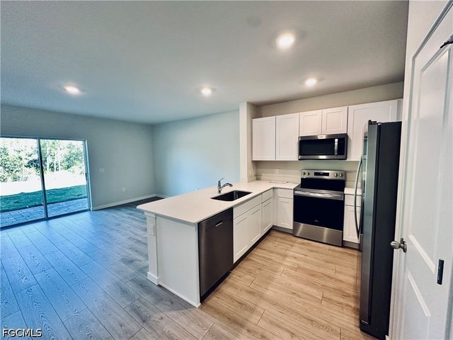 8465 Everly Preserve DR, Lehigh Acres, FL 33971