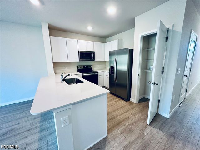 8465 Everly Preserve DR, Lehigh Acres, FL 33971