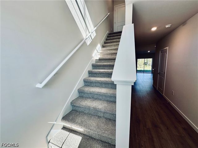 8465 Everly Preserve DR, Lehigh Acres, FL 33971