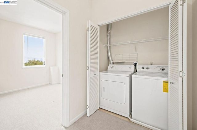 401 S Norfolk St 301, San Mateo, CA 94401