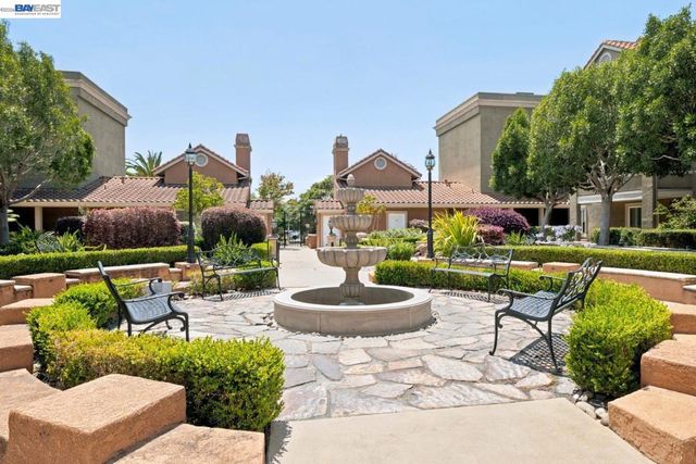 401 S Norfolk St 301, San Mateo, CA 94401