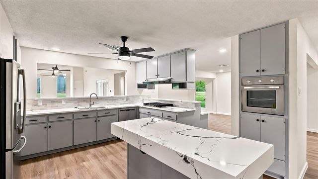 16121 Fm 2620 Road, Bedias, TX 77831