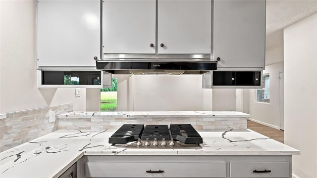 16121 Fm 2620 Road, Bedias, TX 77831