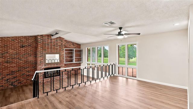 16121 Fm 2620 Road, Bedias, TX 77831