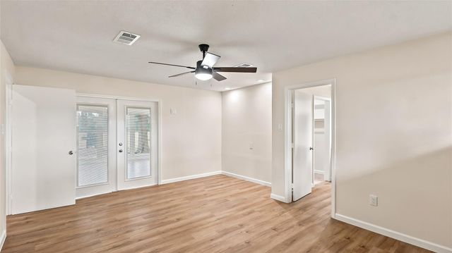 16121 Fm 2620 Road, Bedias, TX 77831