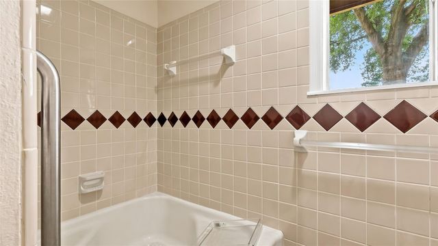16121 Fm 2620 Road, Bedias, TX 77831