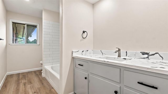 16121 Fm 2620 Road, Bedias, TX 77831