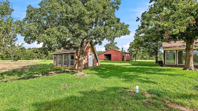 16121 Fm 2620 Road, Bedias, TX 77831