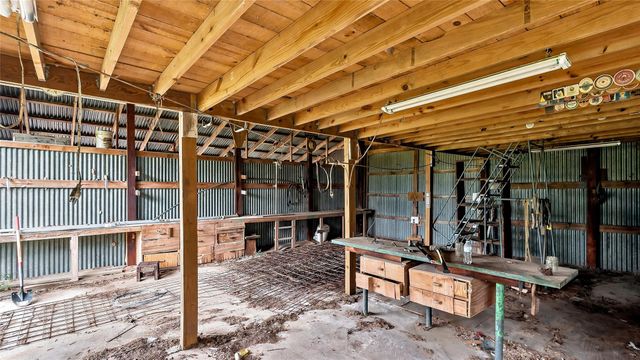 16121 Fm 2620 Road, Bedias, TX 77831