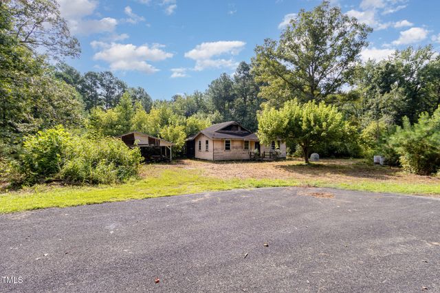4620 Sams Road, Mebane, NC 27302