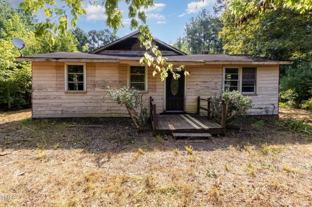 4620 Sams Road, Mebane, NC 27302