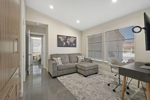 47190 Sand Sage Court, Palm Desert, CA 92260