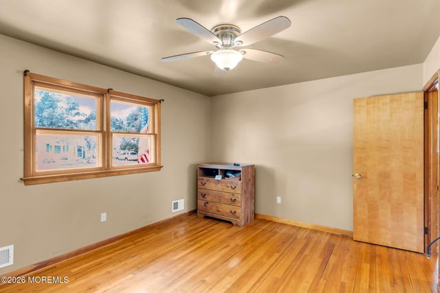 514 Pine Street, Lakehurst, NJ 08733