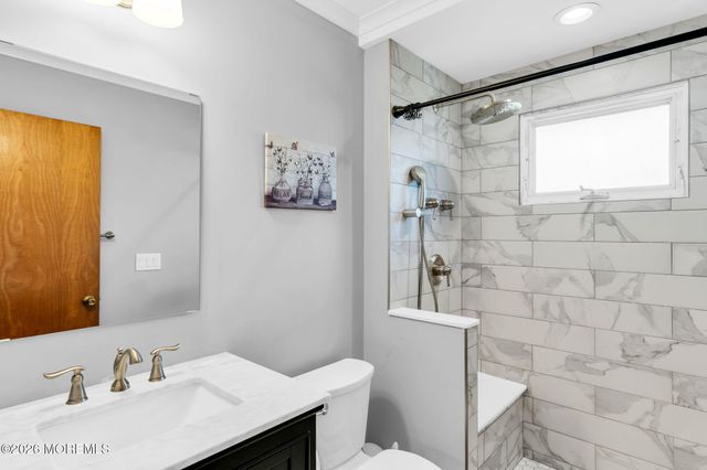 514 Pine Street, Lakehurst, NJ 08733