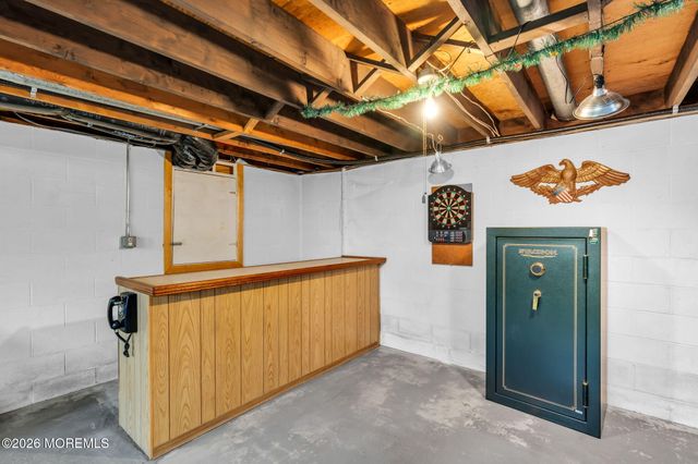 514 Pine Street, Lakehurst, NJ 08733