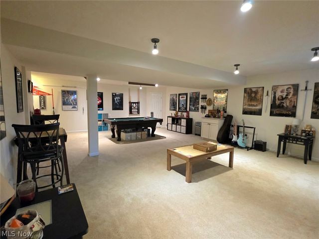 10065 Meadow Ridge Drive, Streetsboro, OH 44241