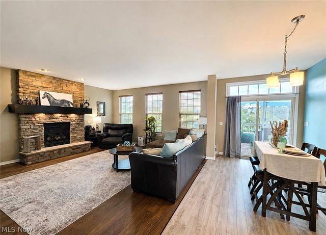 10065 Meadow Ridge Drive, Streetsboro, OH 44241