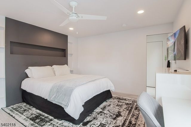 12 Nutwold Ave, West Orange Twp., NJ 07052