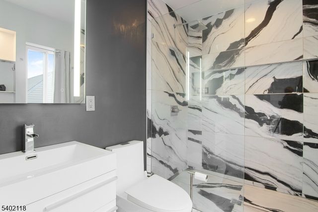 12 Nutwold Ave, West Orange Twp., NJ 07052