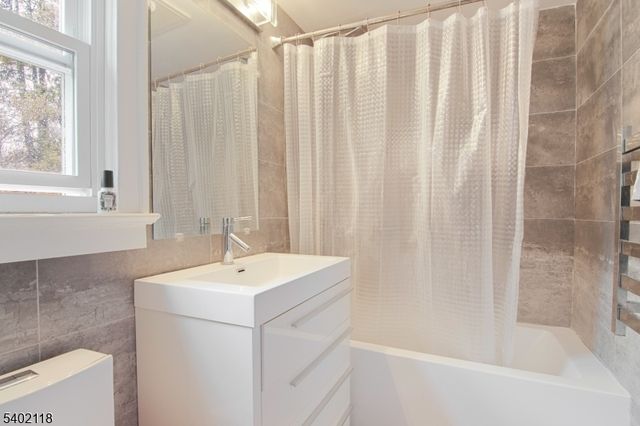 12 Nutwold Ave, West Orange Twp., NJ 07052