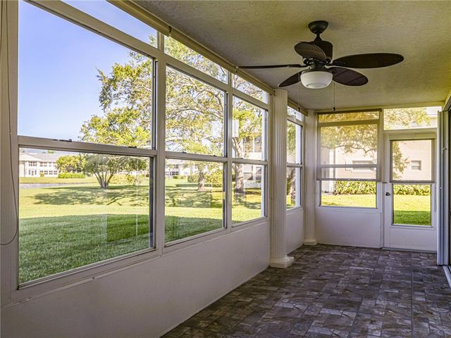 464 Grove Isle Circle 464, Vero Beach, FL 32962