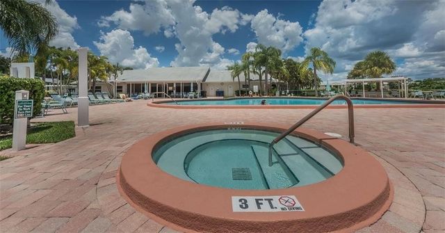 464 Grove Isle Circle 464, Vero Beach, FL 32962