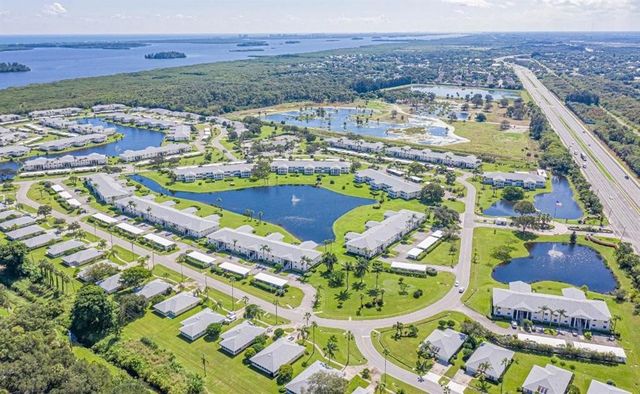464 Grove Isle Circle 464, Vero Beach, FL 32962