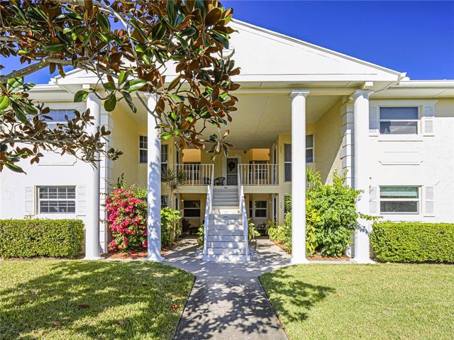 464 Grove Isle Circle 464, Vero Beach, FL 32962