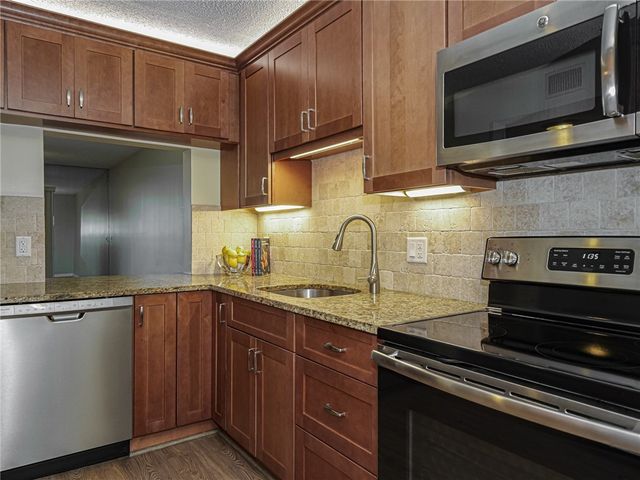 464 Grove Isle Circle 464, Vero Beach, FL 32962