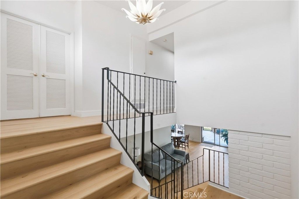 438 Vista Parada, Newport Beach, CA 92660 — photo 4