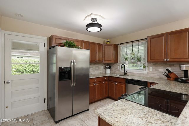 24 Norwood Drive, Toms River, NJ 08755