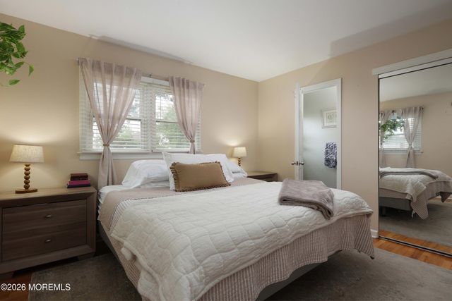24 Norwood Drive, Toms River, NJ 08755