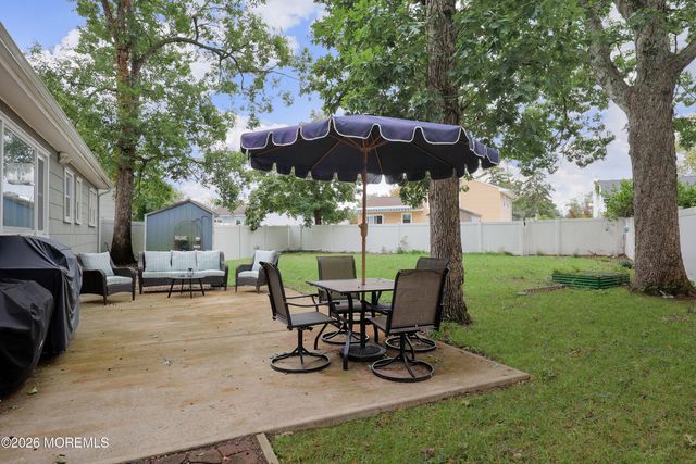 24 Norwood Drive, Toms River, NJ 08755