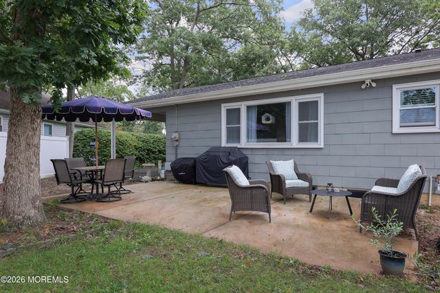 24 Norwood Drive, Toms River, NJ 08755