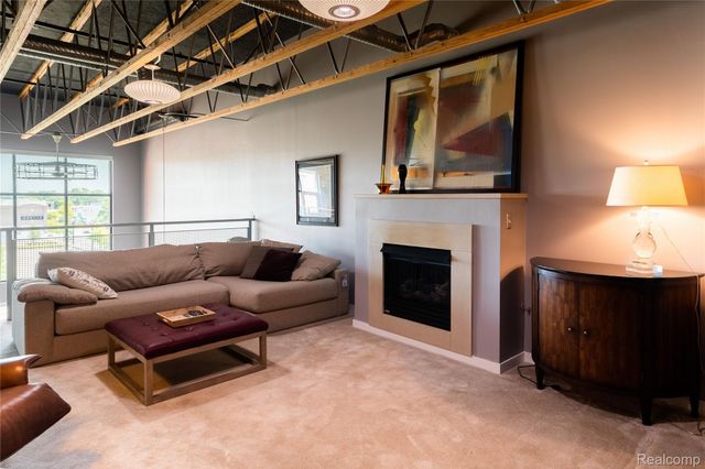 111 N MAIN Street 303, Royal Oak, MI 48067