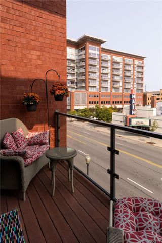 111 N MAIN Street 303, Royal Oak, MI 48067