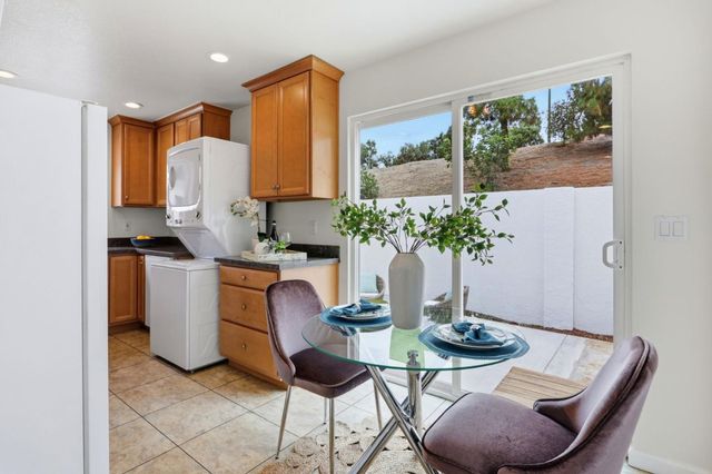 6887 Rockton Avenue, San Jose, CA 95119