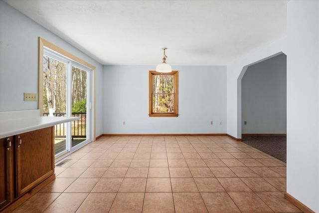 25 Collier Cir, Spencer, MA 01562