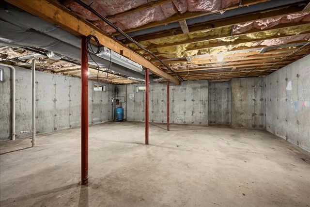 25 Collier Cir, Spencer, MA 01562