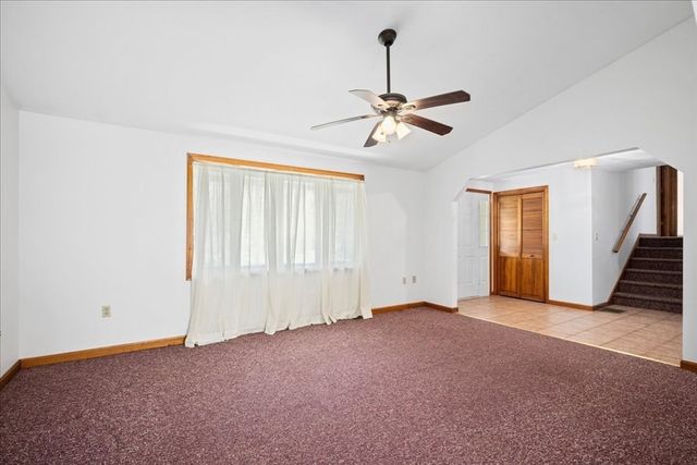 25 Collier Cir, Spencer, MA 01562