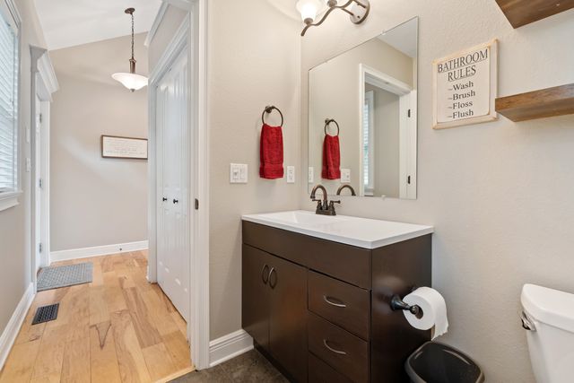 4219 NE Cherry Lake Circle, Madison, FL 32340