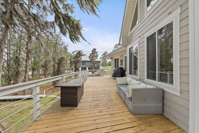 4219 NE Cherry Lake Circle, Madison, FL 32340