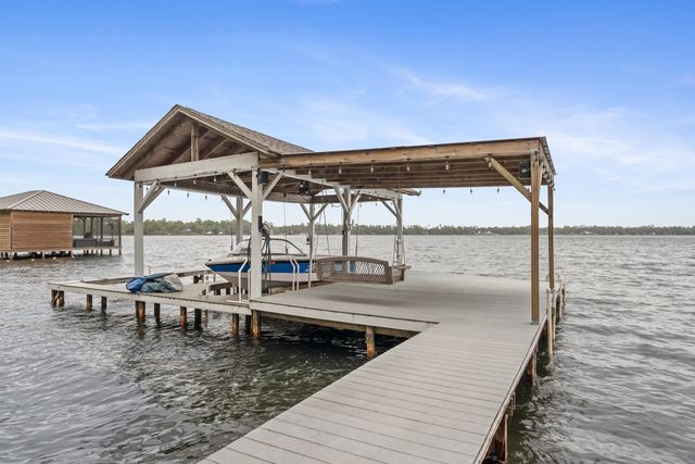 4219 NE Cherry Lake Circle, Madison, FL 32340