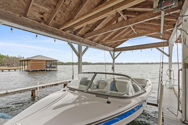 4219 NE Cherry Lake Circle, Madison, FL 32340