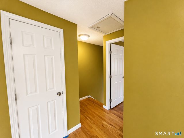 50 Wakefield Circle 50, East Hartford, CT 06118